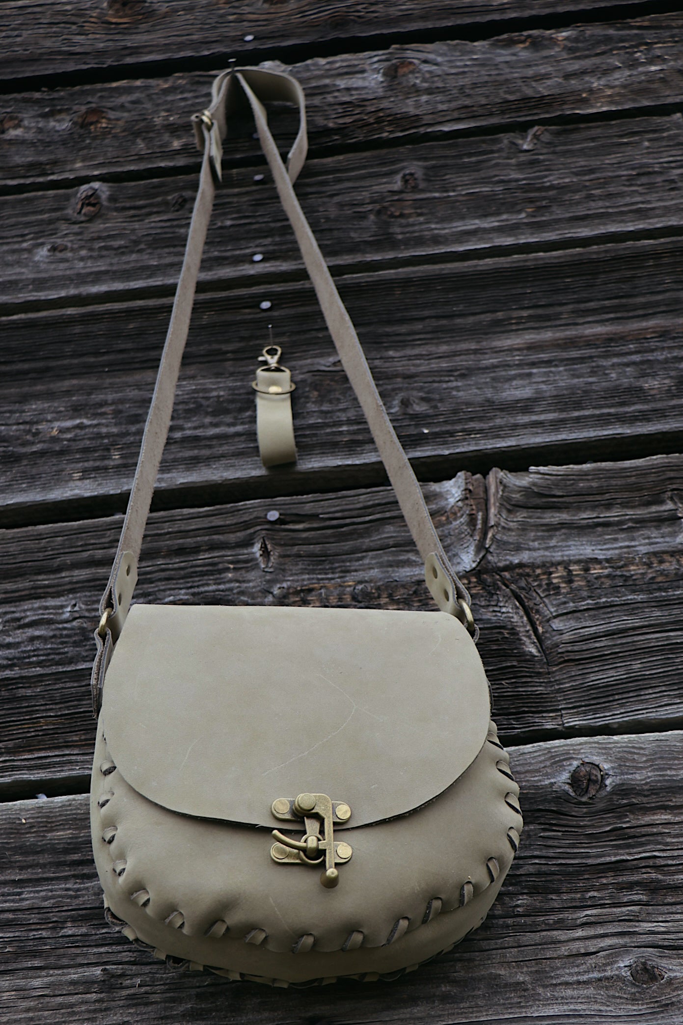 Stone Wild Crossbody Purse